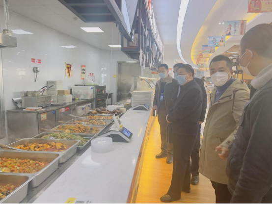 说明: https://cyc.lzre.edu.cn/__local/1/81/82/185232AEA4271719D742D69AD78_2A1A5802_E18C0.png