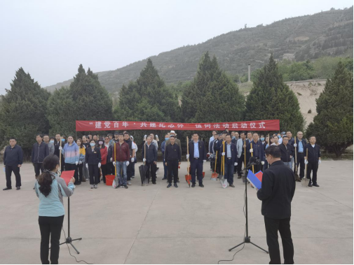 说明: https://cyc.lzre.edu.cn/__local/B/05/58/7E7CCFACEB91108DF1569933580_CE779322_BB53A.png